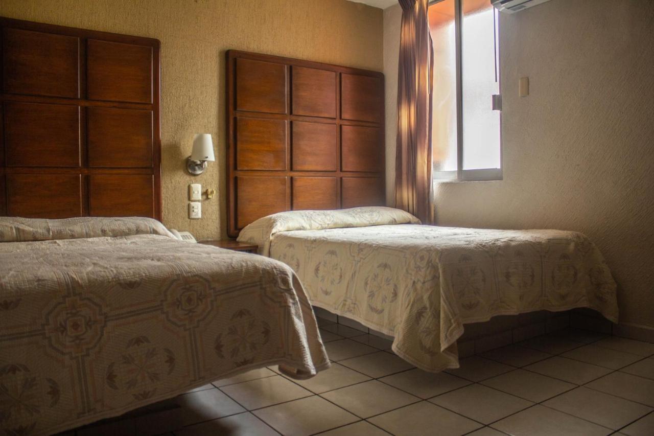 Hotel California Tuxpan  Eksteriør billede